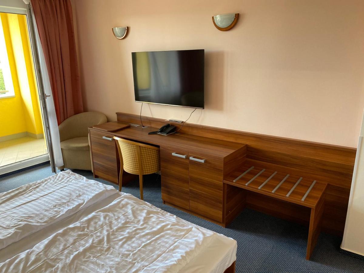 Apartmány wellness Frymburk Esterno foto